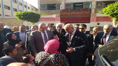 وزير التعليم يتفقد مدارس القليوبية في أول أيام الدراسة
