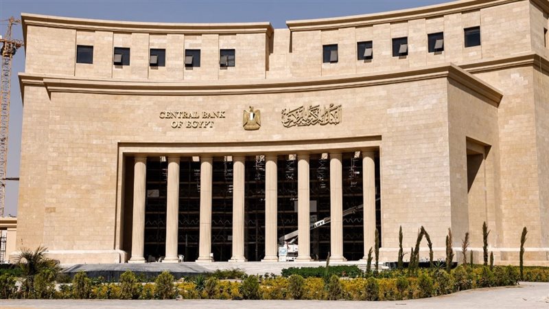 الترقب يسيطر على