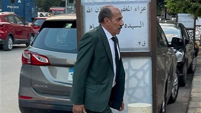 بدء عزاء شقيقة الفنان أحمد صيام بالحامدية الشاذلية، نجوم الفن يتوافدون (فيديو)