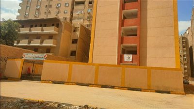 محافظة الجيزة: إزالة العوائق بمحيط مدرسة ترسا الجديدة بحي الطالبية 