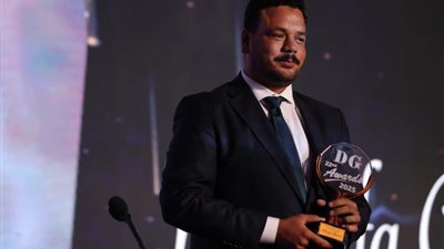 مصطفى غريب يعلق على جوائز ديرجيست، شاهد ماذا قال؟
