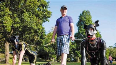 المستكلبون، بشر اختاروا يكملوا حياتهم كلاب (شاهد الصدمة)