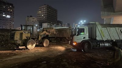 بالصور، محافظ الجيزة يوجه بحملات مكثفة لرفع المخلفات من شوارع بولاق الدكرور