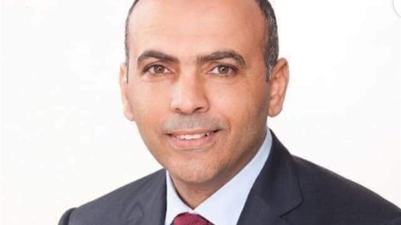 الدكتور جمال أبو
