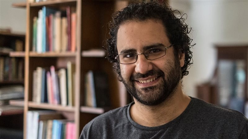 من هو علاء عبد الفتاح