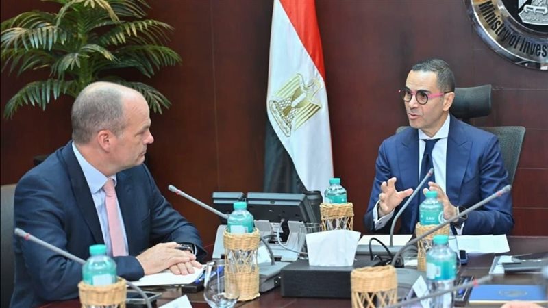 إطلاق السياسة التجارية