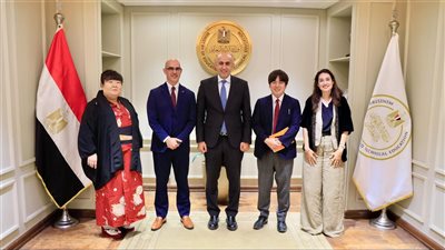 وزير التعليم يلتقي ممثل جامعة هيروشيما للإطلاع على أحدث النظم العالمية