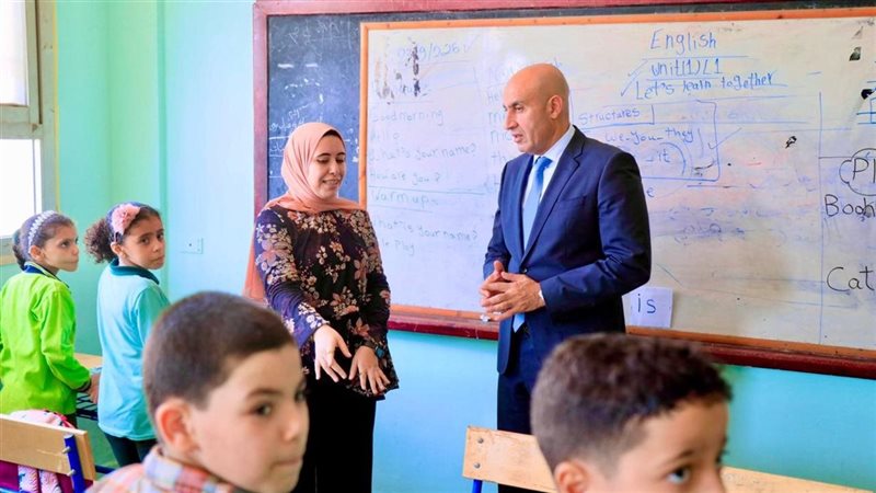 محمد عبداللطيف يتفقد