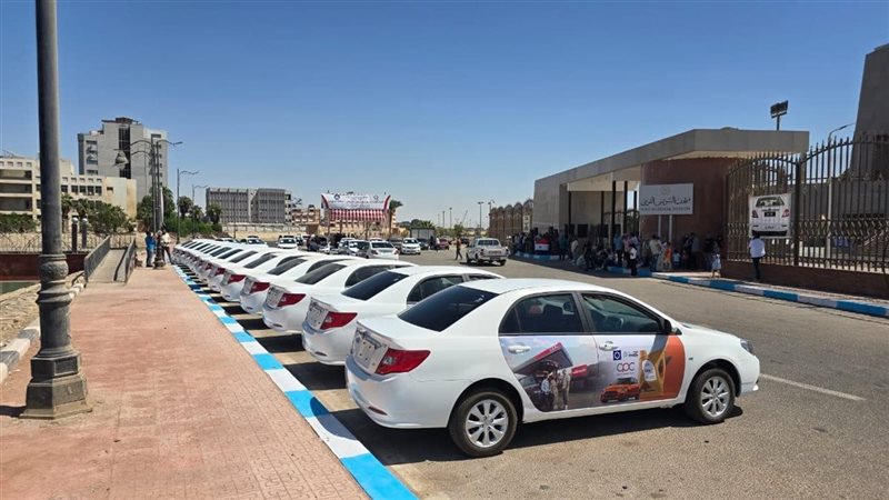 27 سيارة أجرة جديدة