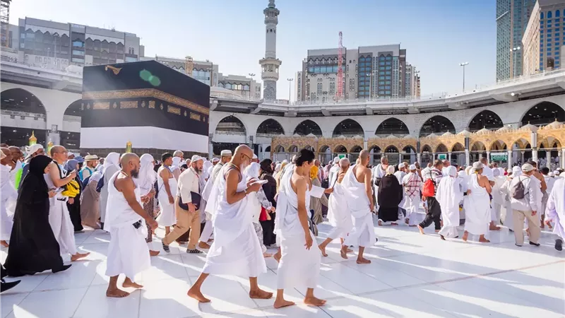 السياحة تكشف عن 16