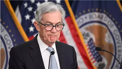 ماذا يقول خبراء الاقتصاد عن خطاب جيروم باول 2025؟، الدولار يتأثر 