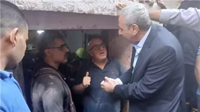 حفاظًا على أرواح المواطنين، محافظ الغربية يوجه بإزالة مصنع المحلة المنهار 