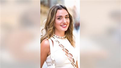 تخطف العيون والقلوب، شاهد بالفيديو أجمل ابتسامة في العالم (استمتع)