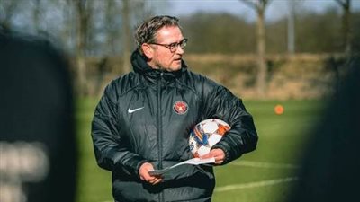 «راوغ الصحفيين»، كواليس فشل تعاقد الأهلي مع توماسبرج لتدريب الفريق