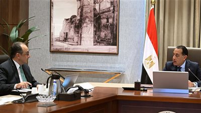 بالتفاصيل، مدبولي يتابع خطط تطوير مصانع الغزل والنسيج والشراكة مع القطاع الخاص