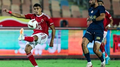 لاعب المقاولون العرب السابق: الأهلي فرط في سداسية تاريخية أمام الزمالك 
