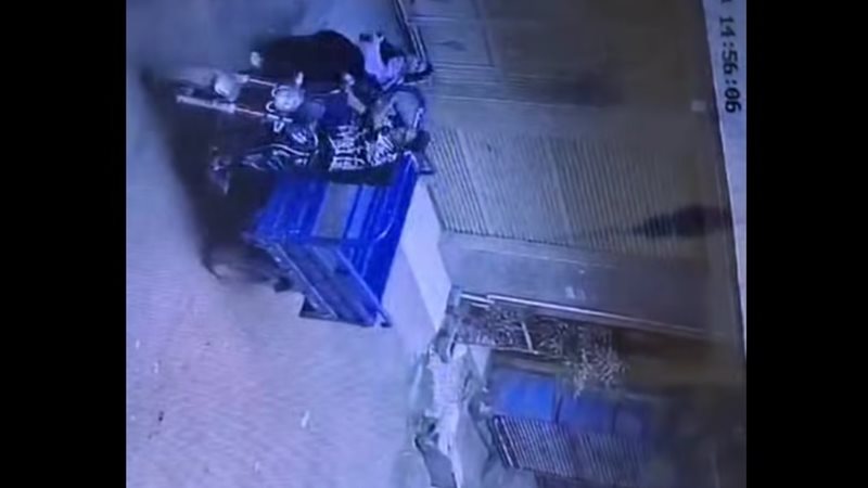 سرقة بالإكراه