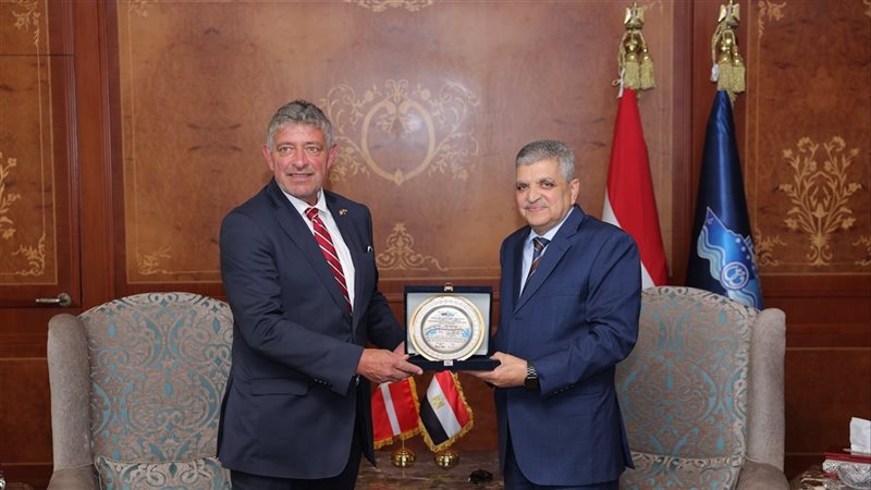 الفريق ربيع: ندعو