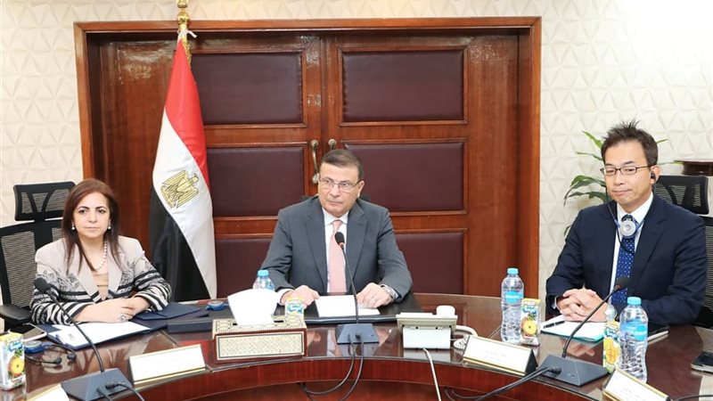 وزير الصحة يحضر حفل
