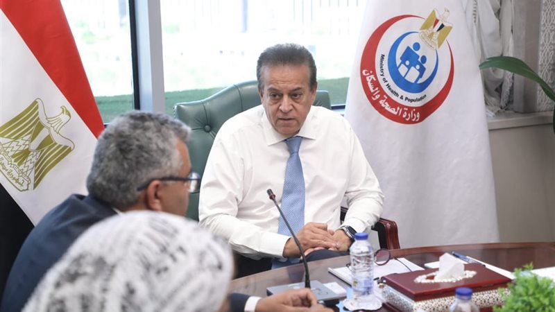 الدكتور خالد عبد