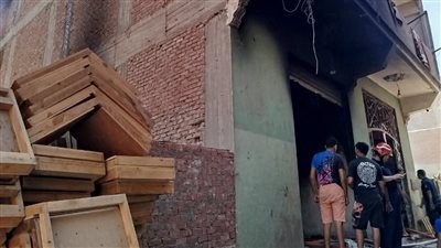 حريق هائل يلتهم طابقين بعقار سكني بالخانكة والحماية المدنية تسيطر (صور)