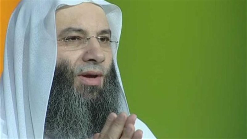 الشيخ محمد حسان يدخل