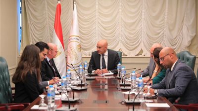 عبداللطيف : القيادة السياسية تولي ملف التعليم الفني أولوية، وتعاون كبير مع المانيا فى هذا الشان