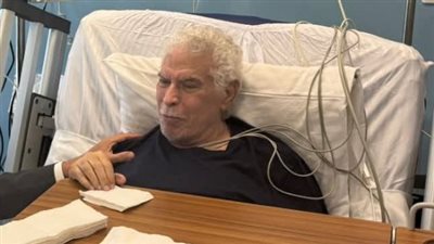 بكتيريا وعملية جديدة، كريم حسن شحاتة يكشف تطورات مرض 