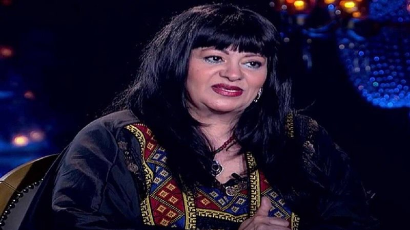 فريدة سيف النصر تناشد