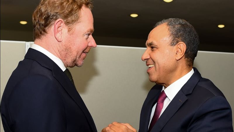 وزير الخارجية ينتقد
