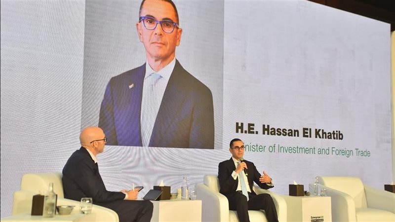 حسن الخطيب، وزير