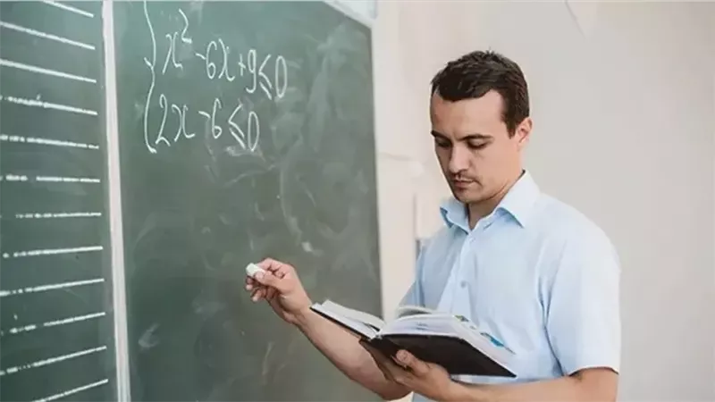 بشرى سارة، حافز التدريس