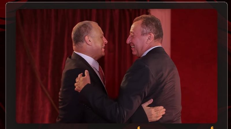 النادي الأهلي يهنئ