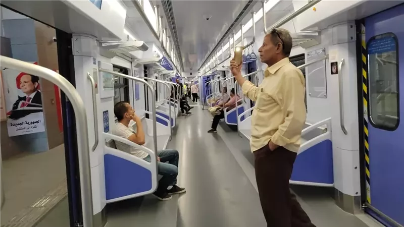 صورة للقطار الكهربائي