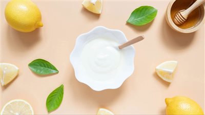 إزاي تفتحي لون بشرتك بخطوات بسيطة وموفرة في البيت 