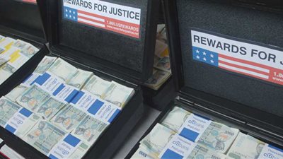 الخارجية الأمريكية ترصد مكافأة مقابل معلومات عن إيرانيين تربطهم علاقة بالحرس الثوري الايرانى