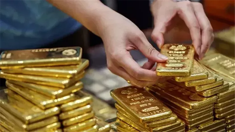 توقعات سعر الذهب