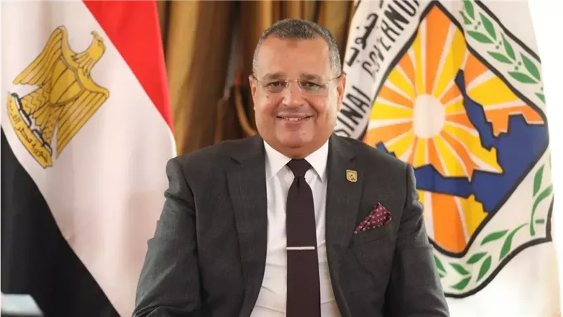 اللواء خالد مبارك،