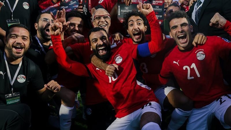 منتخب مصر يحتفل بالتأهل