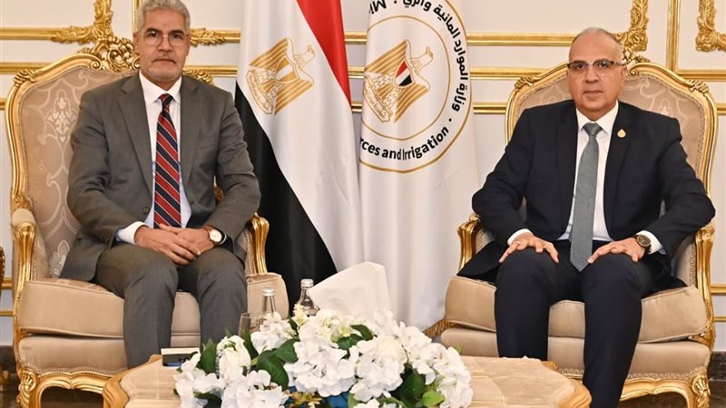 وزير الموارد المائية