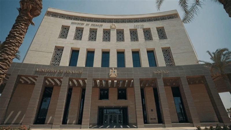 إخلاء سبيل 7 متهمين