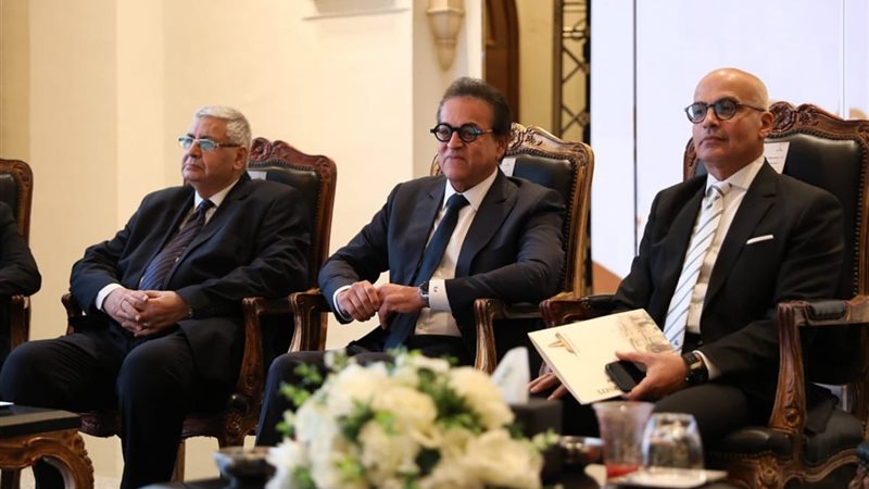 الدكتور خالد عبد