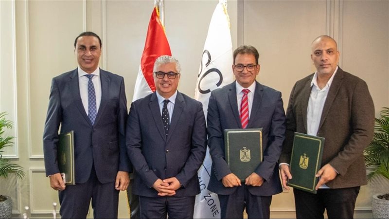 قناة السويس الاقتصادية