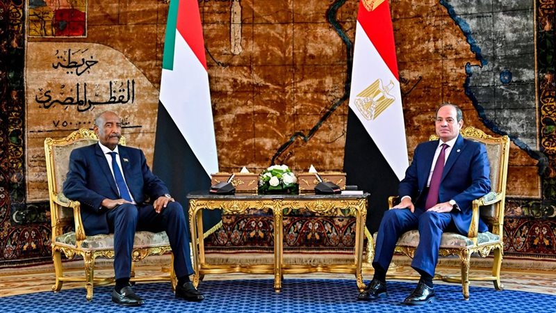 الايام المصرية
