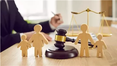 ممثل شهير متهم بالتهرب من نفقة أطفاله وحقيقة ارتباطه بفنانة أخرى، ما القصة؟