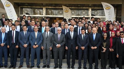 احتفالية تكريم خالد العناني، وزراء حكومة مدبولي أول الحضور