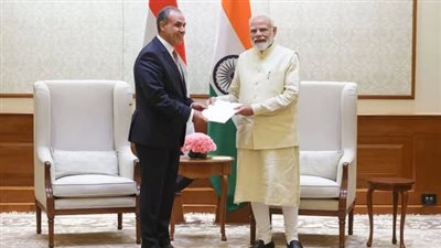 وزير الخارجية يسلم رسالة خطية من الرئيس السيسي إلى رئيس وزراء الهند