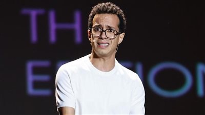 طه دسوقي يعرب عن سعادته بمشاركته كستاند أب كوميدي في مهرجان الجونة السينمائي