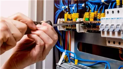 ضبط 4279 قضية سرقة تيار كهربائي