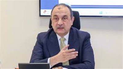 وزير قطاع الأعمال: فرص استثمارية جديدة لتحويل فروع عمر أفندي لفنادق سياحية